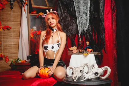 SuriEverly A cute little cow🎃 Hình 6