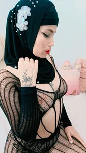jamila_zair don't forget to follow me 💋🫶 Pic