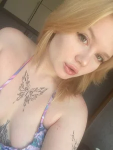 PrettyKristina Say "Hi" to me 🌸 Pic 2