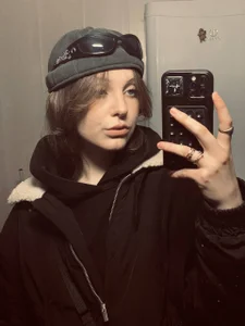 GretaMcdannold I don't know what to think of Bilde 2