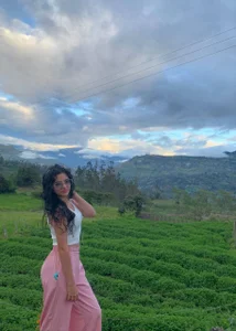 Salome_Rivas_ Public Pic 3