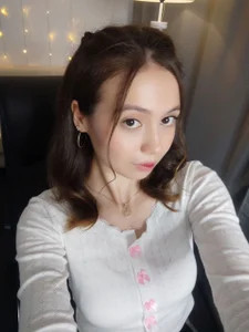 MaudBuskey Public Pic 7