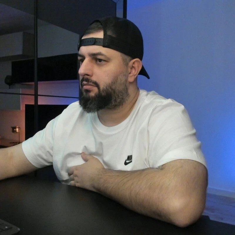 Ảnh Thịnh Hành của DravenPeak 8168