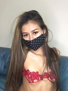 MayaSteps Posing LOL Pic 4