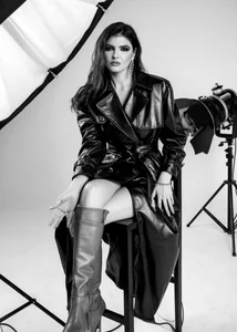 DesireMilf Old money MILF Foto