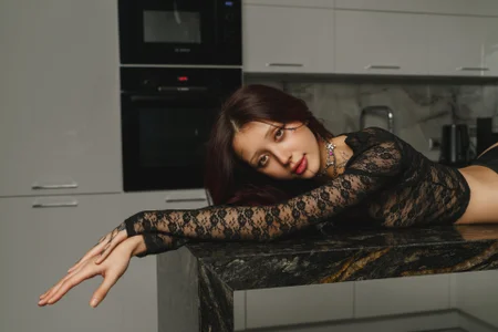 Willow__Love black willow Pic 2