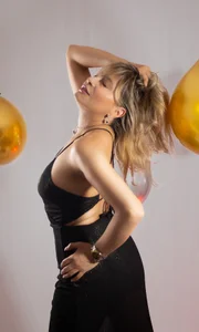 JessicaMuse Golden Party!💛 Immagine 