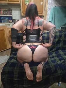 FilthyGorgeous79 Public Pic 2