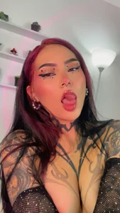 sara_queen10 hii Immagine  5