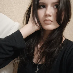 Glow_hollow Public Pic 5