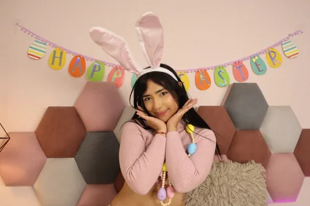 GahiaBelucci Happy easter♥ Pic 2