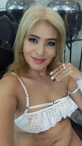 alana_johnson_0 Public Pic 5