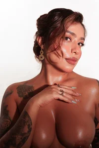 foxxy_lover Glamour Foxxy 🦊 Pic 4