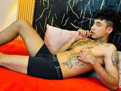 🖤😏 Silent night, loud desires. de Patrick_Rango  5 photos