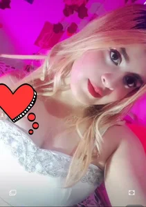 bella_star21 Face Pic 2