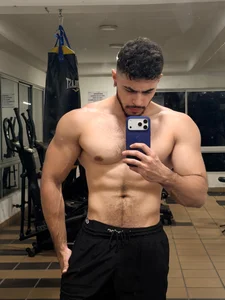 Alexx_Wolf1 Photos in the gym part 2🔥💦 Bilde 5