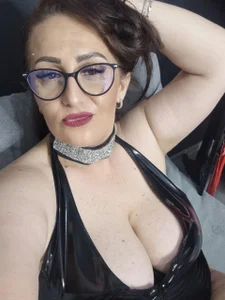 AvaSquirtMilf today it's fun day😈💋 Pic 7