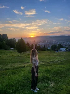 HitGyrl Public Billede 4