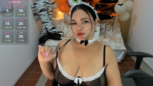 Cloe_35 halloween Pic 4