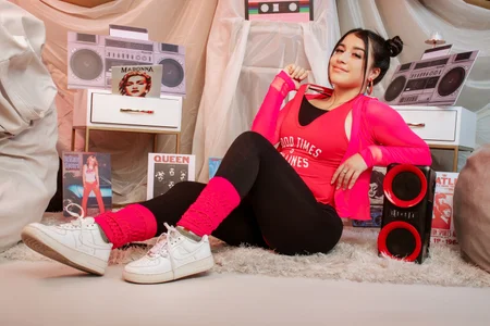 KallyMyller1 kullanıcısının dressed in the 90s albümü -  3 fotoğraf