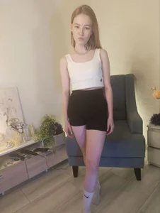 MaireLanda Temptation in the frame Foto