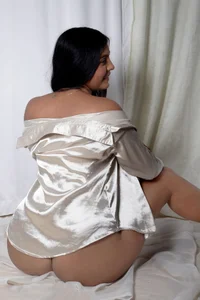Meeganfoxx My new photo section Pic 4