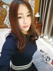 Public od NIAN-er  6 snímek