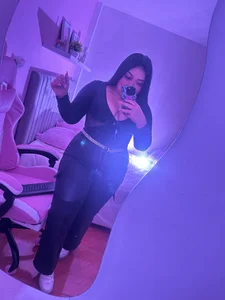 Zdjęcia Emily_Cooper7 Public:  9