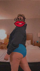 brattyXgoodXgirl Public Pic 5