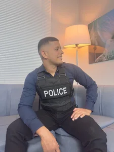 Marcos_garcias Black  7টি ছবি