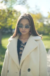 Public od luna_young  7 snímek