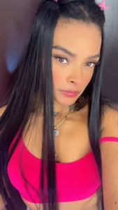 EmmaEbony_ “You're not my type… you're my weakness 💋” Bilde 2