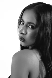 NicoleBlum: Updated Photo Session ✨ ( 2 фото)