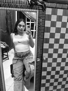 claire_scott Public รูป  6