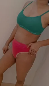 Official_queen Public Pic