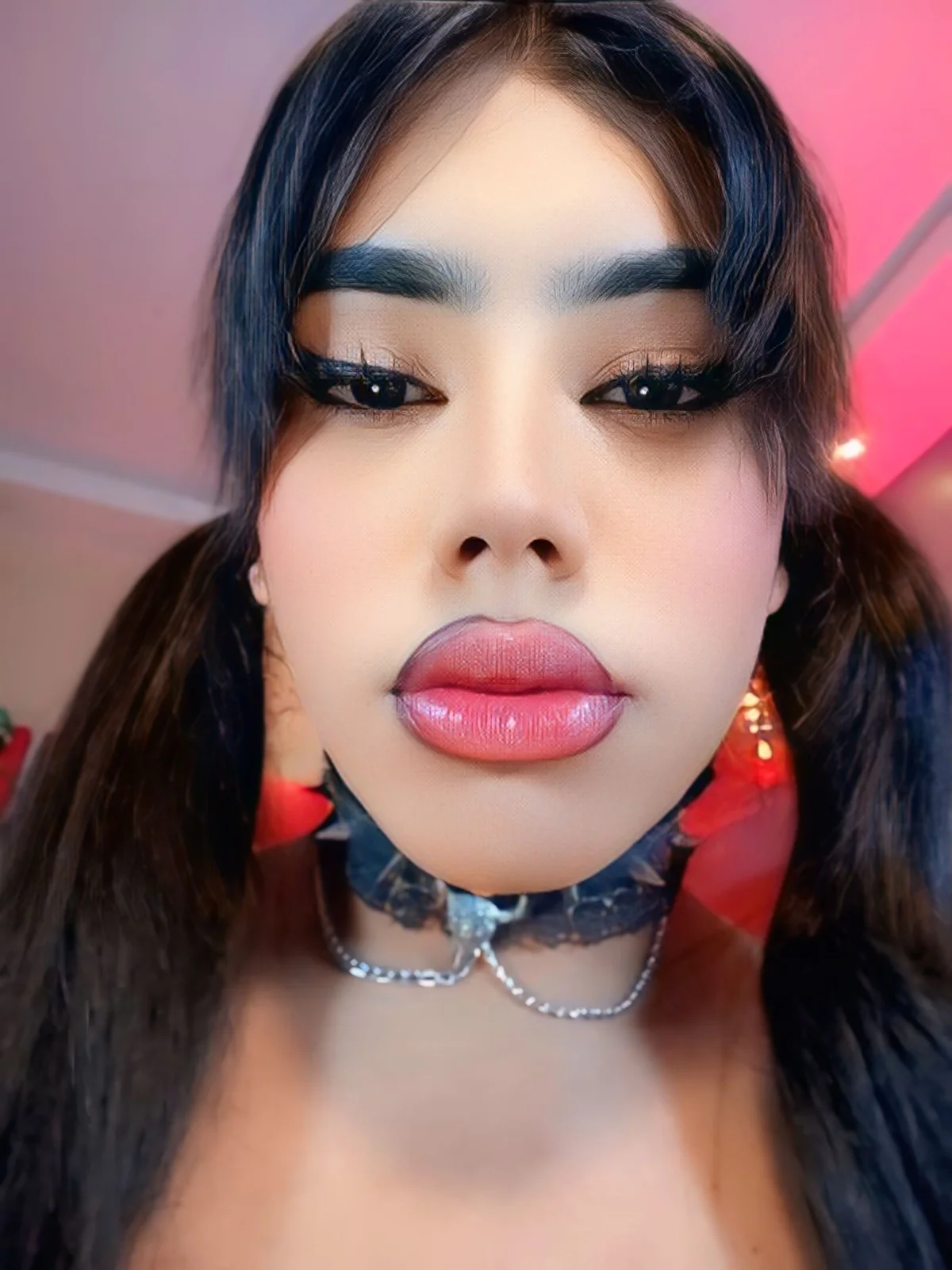 CALLMEATENEA Foto en Tendencia 4596