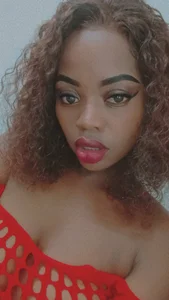 CherryLips31 Public slika