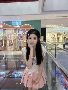Rose_love69 Public Pic