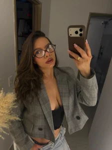 Classy with a Naughty Touch 🖤✨ od CandiceSpencer  snímek