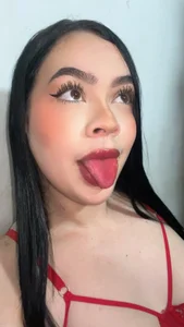 CandyRose2 Public Pic 4