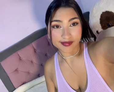 🌸 I am abril🌸 de Abril_luxury  Imagens