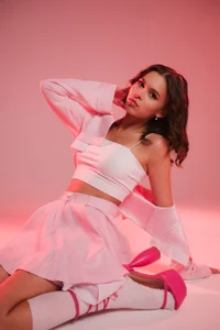 Wrapped in Pink de PollyLanders  8 Imagens