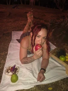 Laureen_hill my birthday Εικόνα