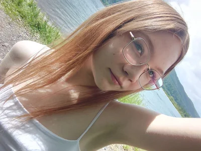 Mia_Yuri Public Foto 4