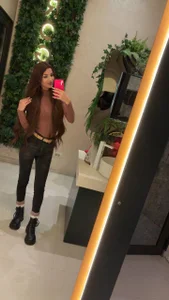 Sweety de ZariaaVera  3 Imagens