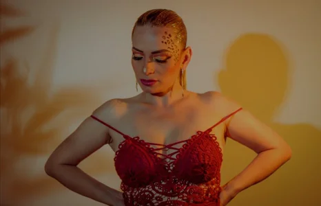 Jeanineescott WILD GIRL Pic 3