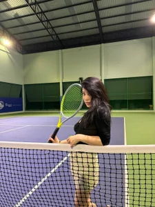 Kurohyooo I like to play tennis Foto 2