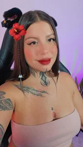 Srta-Weaver 🍓​🌸It's a pleasure to have you here🍓​🌸 Pic 2