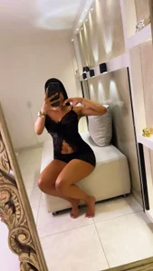 valirya_devote a cute naughty girl for you daddy Hình 2