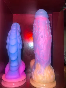 MILU_SLAVEのMY DILDOS🥴の 3枚の写真